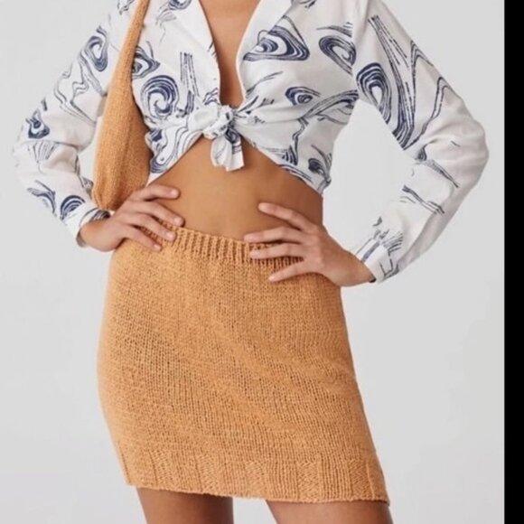 Paloma Wool Bien Top and Carolina Skirt Set in Peach Small - Picture 7 of 8